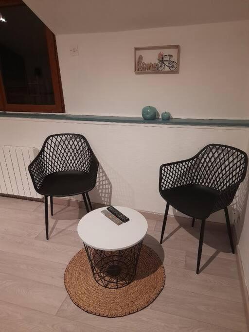 Moulineaux Petit Maison Villageoise מראה חיצוני תמונה
